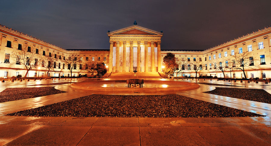 The Philadelphia Museum of Art at night