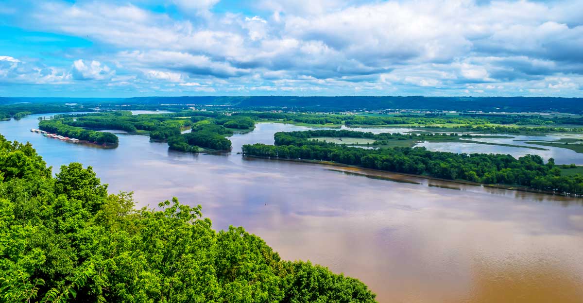 View of the Mississippi River in the US