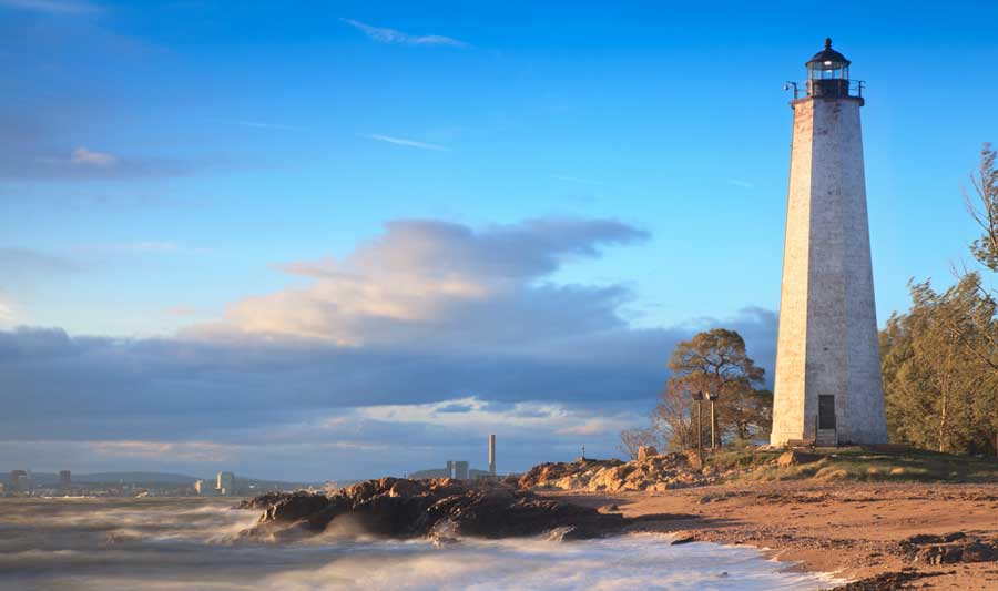 The Lighthouse Point Park under the clear blue sky
